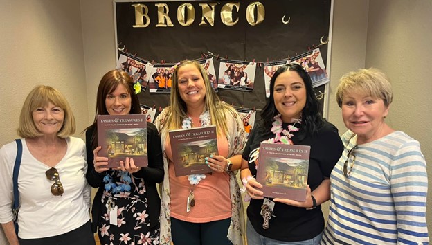 School Connect Gives to Litchfield Teachers