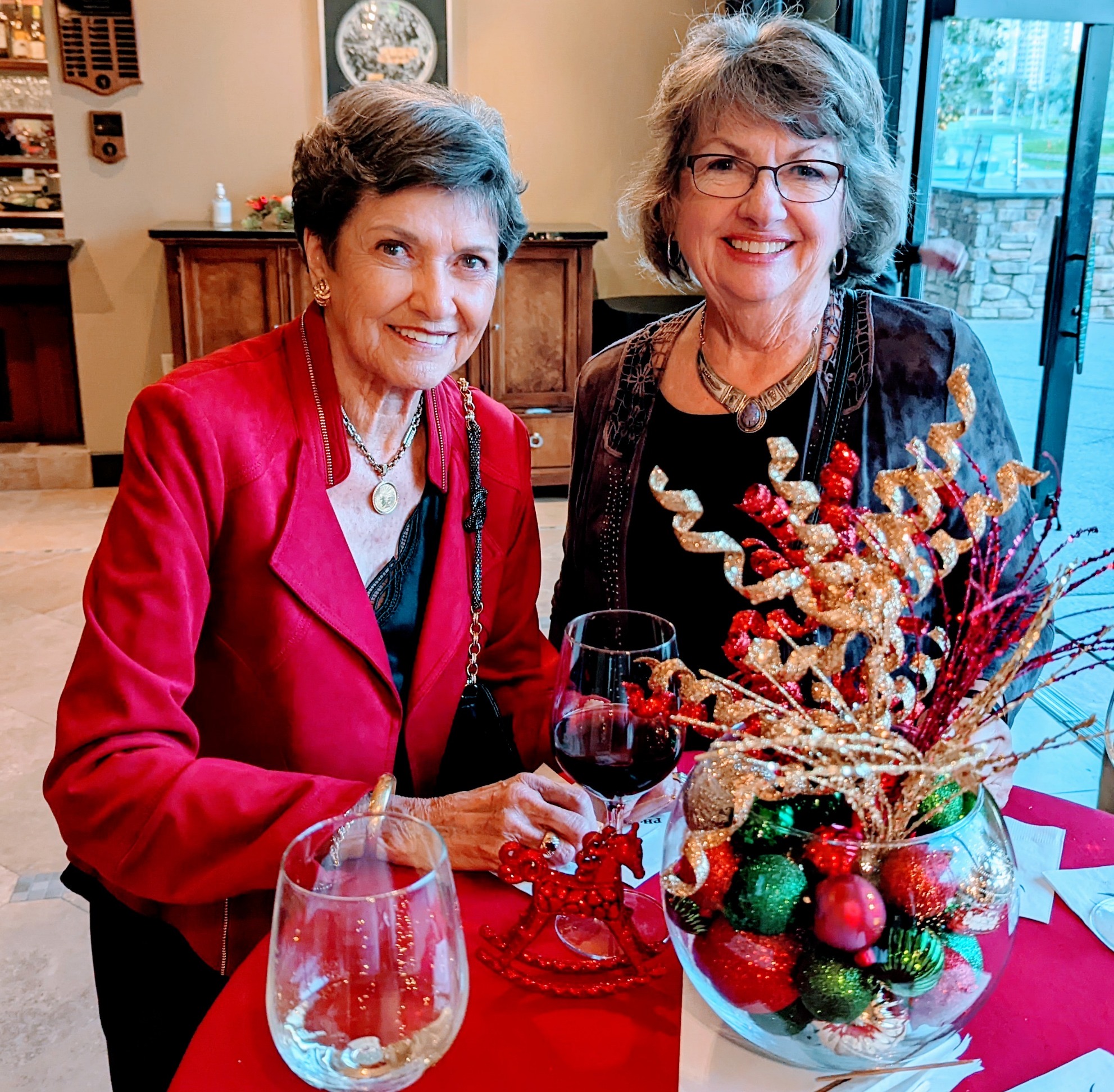 Phoenix Country Club Pretheater Reception: Renee Donnelly & Ruth McLeod